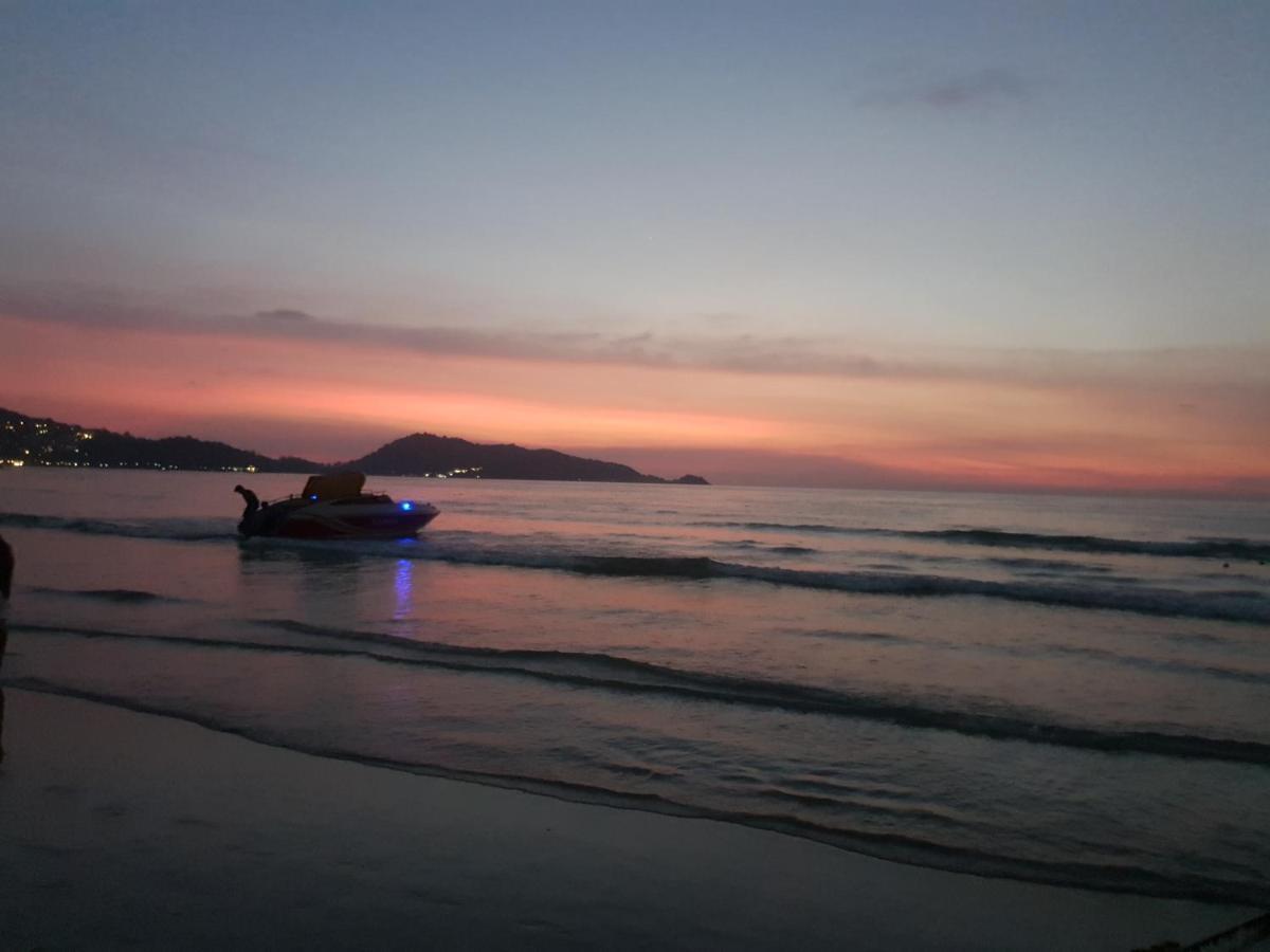 Tempat Tidur & Sarapan Andaman Sea View Private
