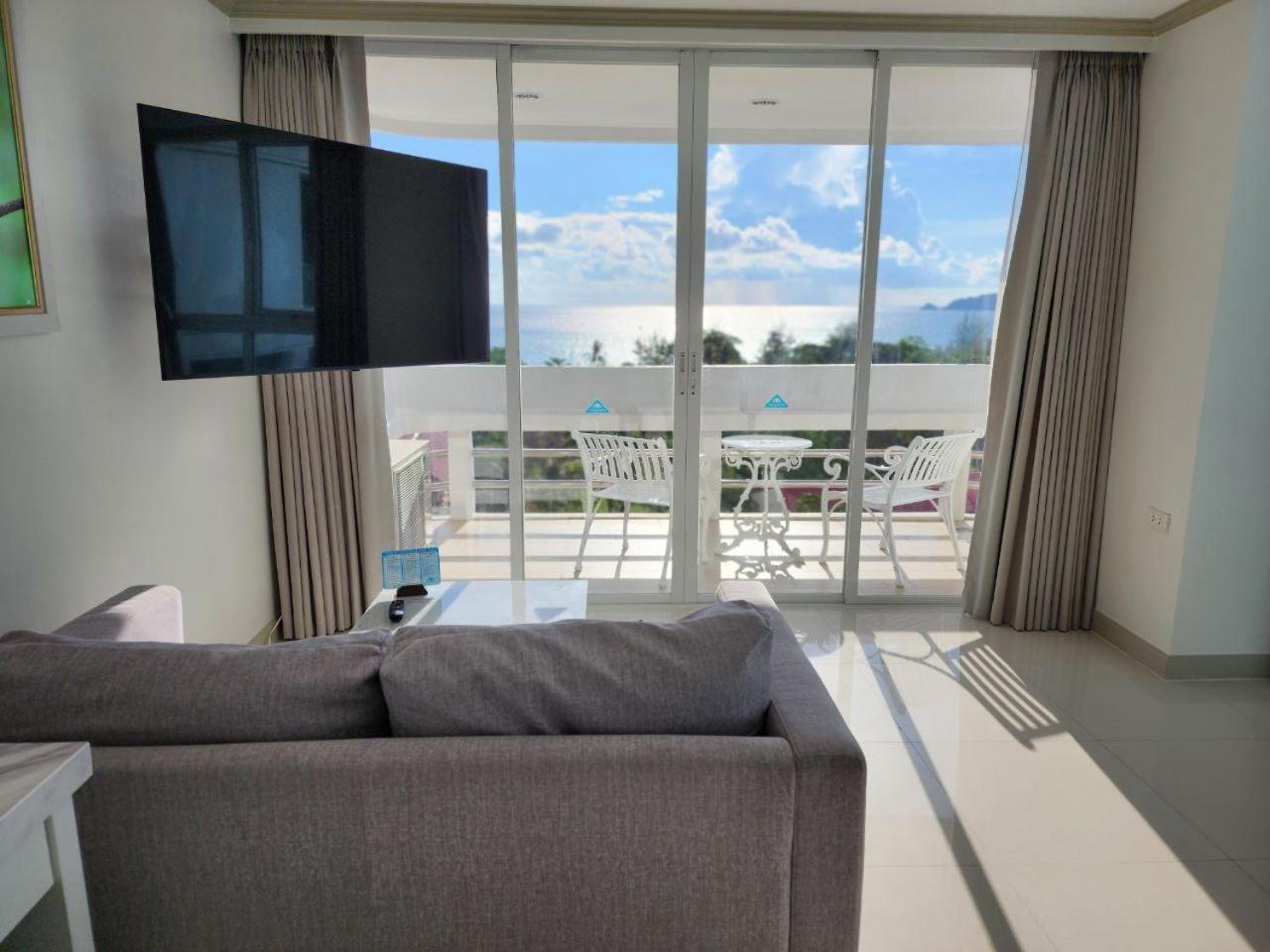 Tempat Tidur & Sarapan Andaman Sea View Private Patong